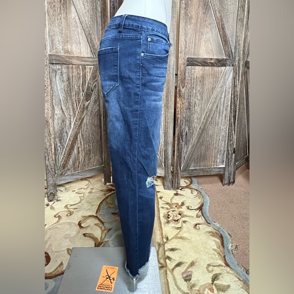 Kensie Distressed Womens Size 10/30 Skinny Denim Jeans Stretch - Picture 3 of 7